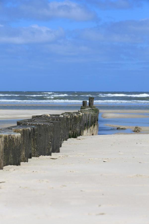 Ferienwohnung Bunte Kuh Wangerooge Esterno foto